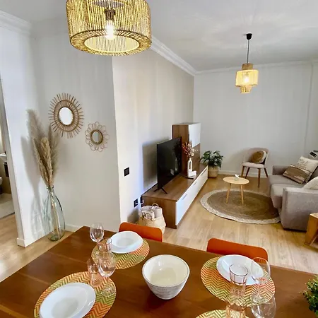 Cozy With Pool, Parking And Sea View Apartamento *