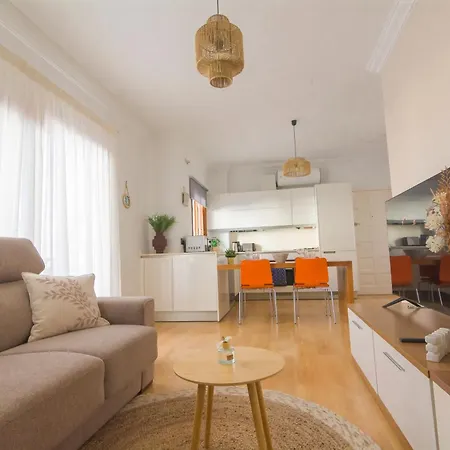 Cozy With Pool, Parking And Sea View Candelaria