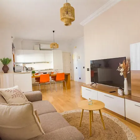 Apartment Cozy With Pool, Parking And Sea View *