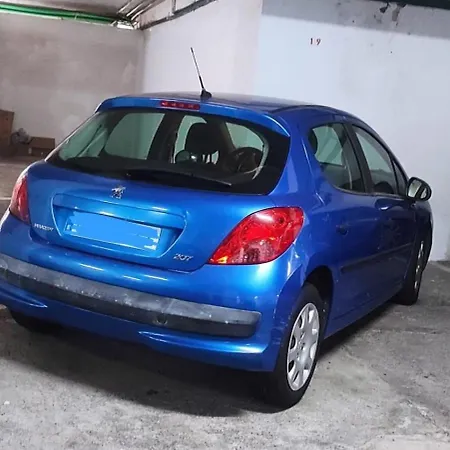 アパート Cozy With Pool, Parking And Sea View